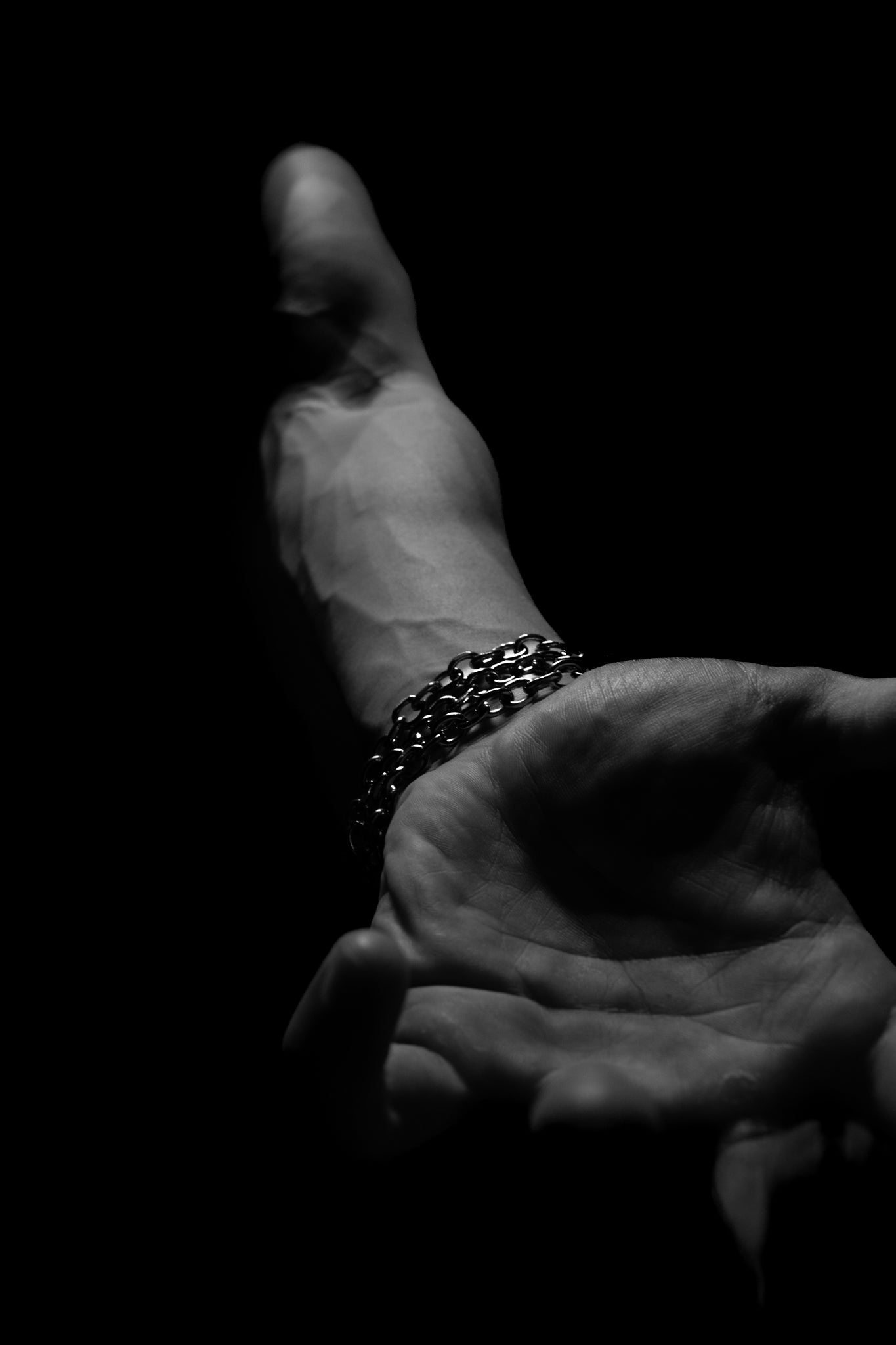 Pulseira - Chains Of Chaos